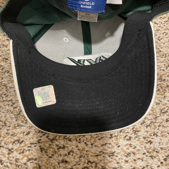 NY Jets Reebok On Field NFL Equipment Green & White Cap Hat Size S/M - Picture 4 of 4